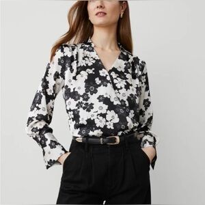 ANN TAYLOR Floral Print Surplice Long Sleeve Bodysuit